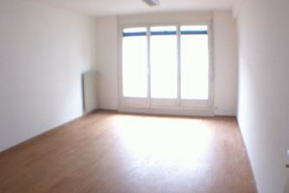 Offices of 112 m2 close to the train station and the lake, Rue de Lausanne, 1202 Genève, Geneva, CH