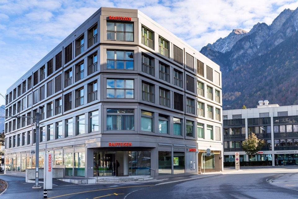 Underground parking space right at the train station, Bahnhofplatz 6, Einstellhalle, 7000 Chur, Graubünden, CH