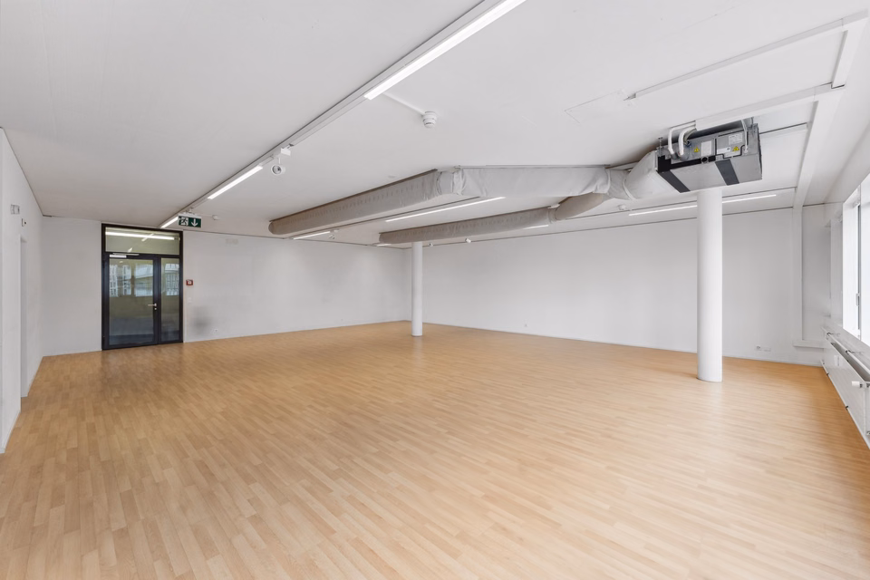 Attractive commercial space, Bernstr. 162, 3052 Zollikofen, Bern, CH