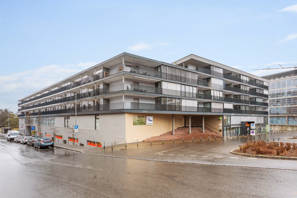 Storage depot of 243 m², Rte Sainte Thérèse, 1700 Fribourg, Fribourg, CH