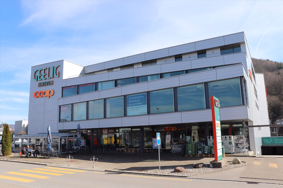 Attractive retail space for rent in Geeligzentrum Gebenstorf, Wambisterstrasse, 5412 Gebenstorf, Aargau, CH