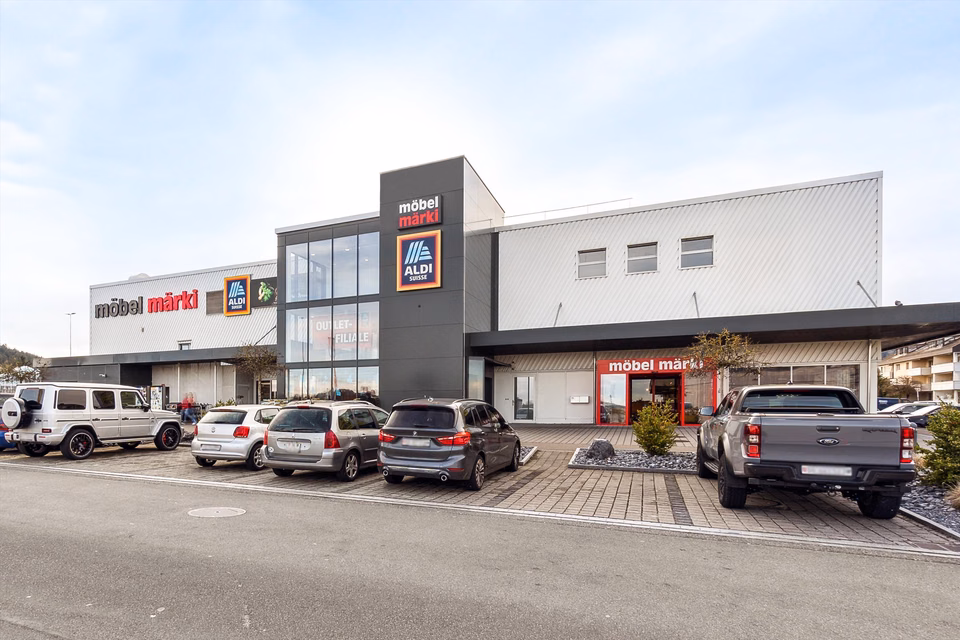 Attractive 249 m² retail space in retail park with an exciting tenant mix, Breitestrasse, 9532 Rickenbach b. Wil, Thurgau, CH