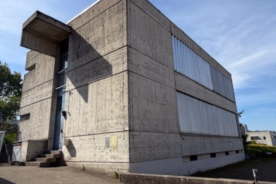 Light-filled, versatile commercial space/office in a central location, Solothurnstrasse, 3322 Schönbühl-Urtenen, Bern, CH
