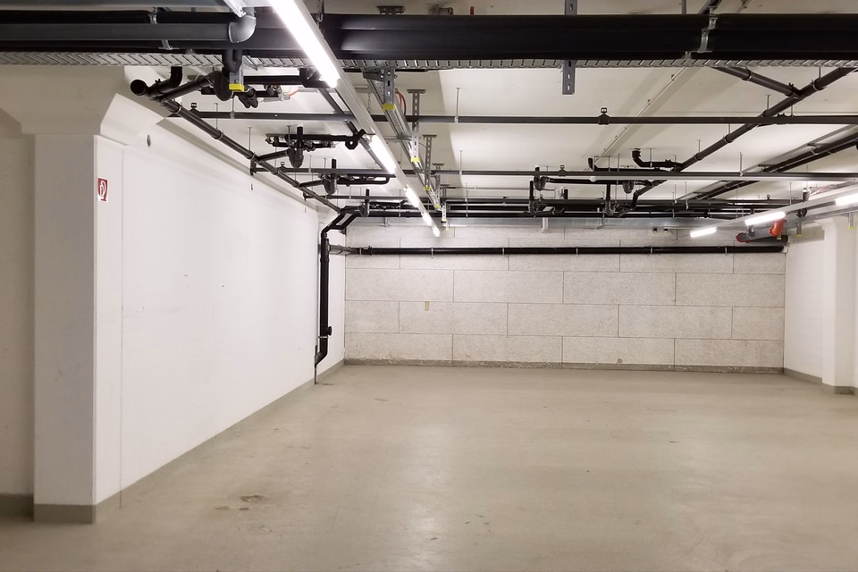 Various storage rooms for rent in the Shopping Arena St. Gallen, Zürcherstrasse, 9015 St. Gallen, St. Gallen, CH