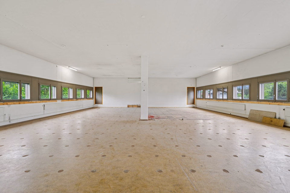 Versatile commercial / storage space in a central location in Uzwil, Sternenstr., 9240 Uzwil, St. Gallen, CH