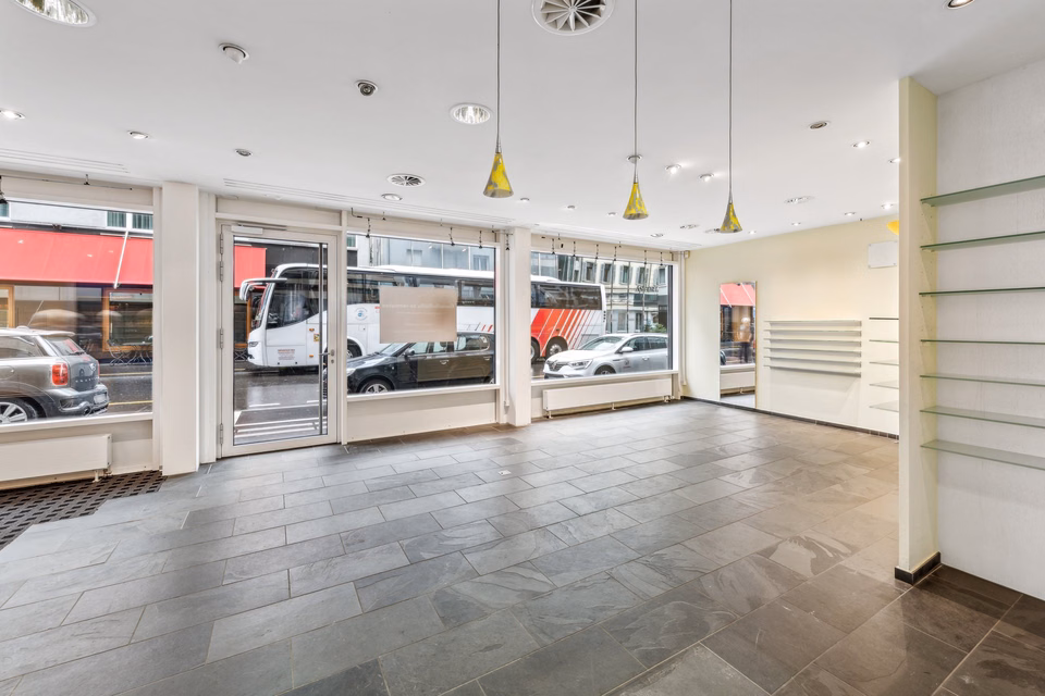 Looking for a ground-floor commercial space in Neustadt, Lucerne — available immediately? Let's go!, Winkelriedstr. Lager/Laden, 6003 Luzern, LU, CH
