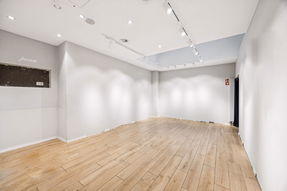 Your new location in the heart of Bern, Zytgloggelaube, 3011 Bern, Bern, CH