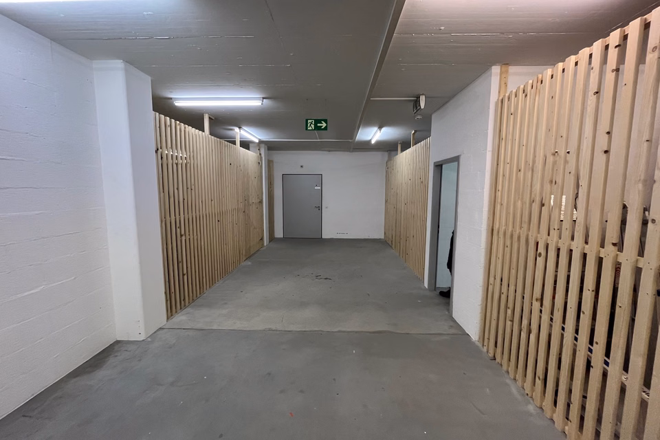 Basement storage area – Near Sion train station, av. de la Gare, 1950 Sion, VS, CH