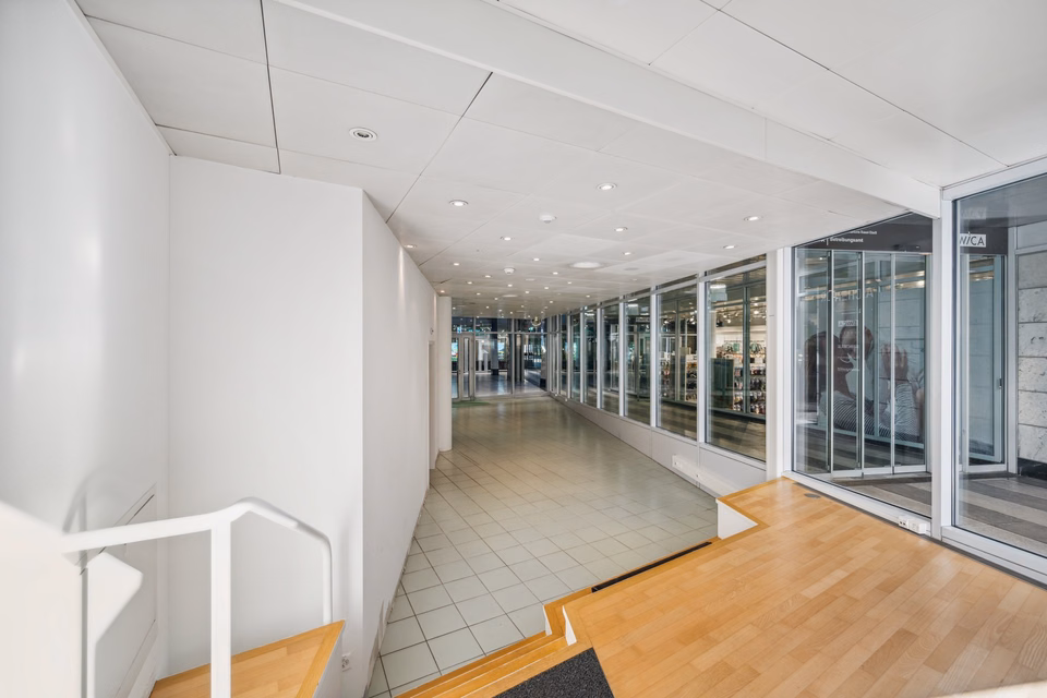 Attractive commercial space in a prime location, Aeschenvorstadt, 4051 Basel, Basel-City, CH