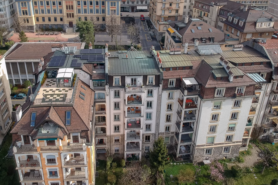 Outdoor parking space 400 m from Lausanne train station, Avenue Sainte-Luce, 1003 Lausanne, Vaud, CH