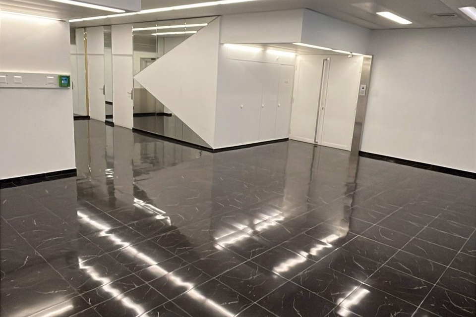 Secure indoor parking space, Avenue Industrielle, 1227 Carouge GE, Geneva, CH