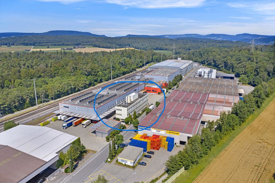 Office space ready for immediate occupancy in a busy logistics‑industrial district, Schützenmattstr. Bürogeb, 8180 Bülach, Zurich, CH