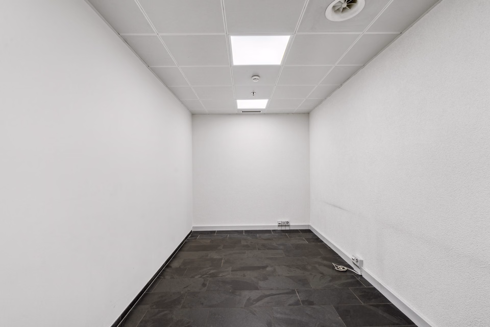 Exclusive retail premises at Neumarkt 4 in St. Gallen, Kornhausstr., 9000 St. Gallen, St. Gallen, CH
