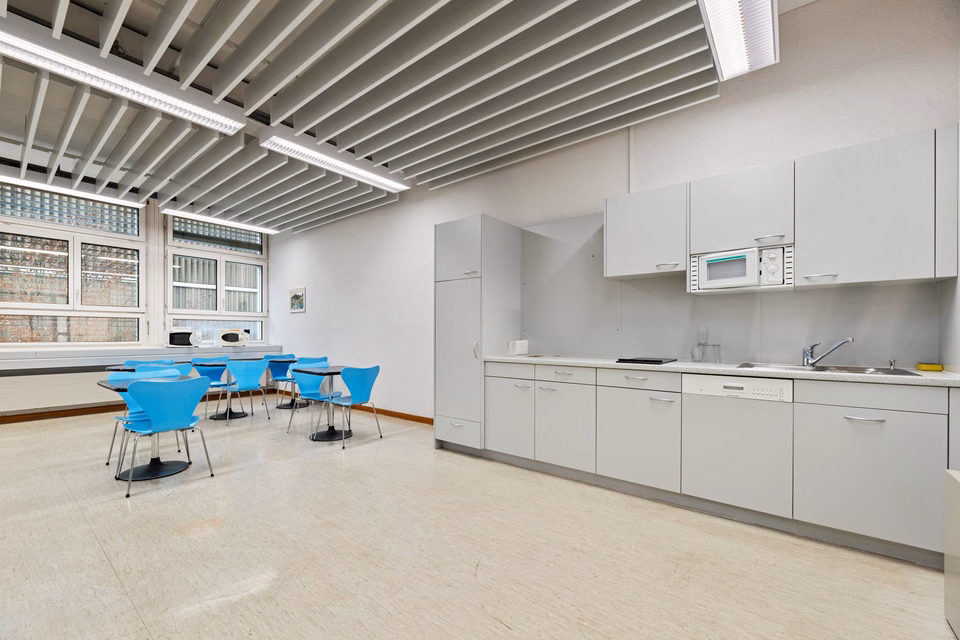 Your new office at Sternmatt 6 in Kriens, Sternmatt, 6010 Kriens, LU, CH