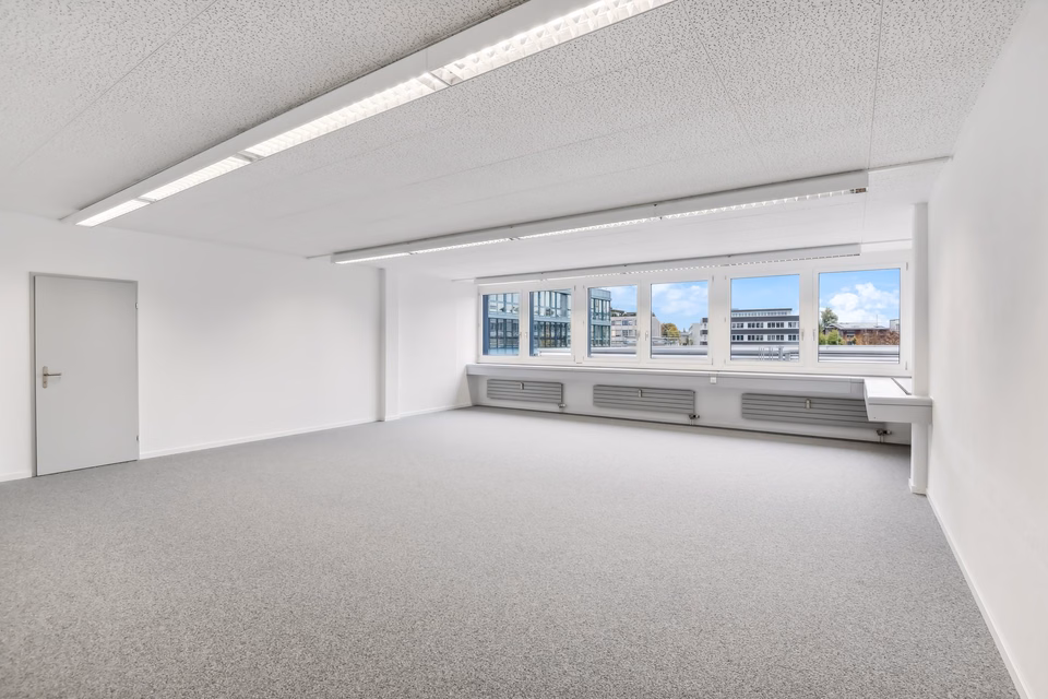 Attractive small office in Steinhausen, Chollerstr., 6312 Steinhausen, Zug, CH