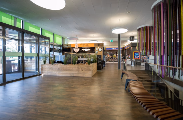 Attractive bistro space with outdoor area