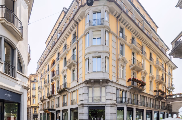 Elegant office in an exclusive location