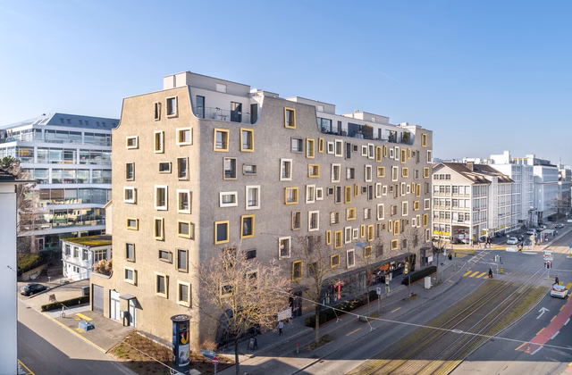 Attractive commercial space in the modern development "KISS"