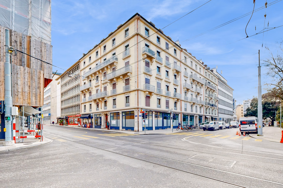 Exceptional visibility for this corner retail unit, Rue du Stand, 1204 Genève, Geneva, CH