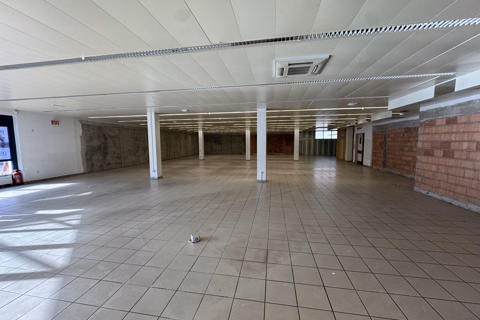 My new retail space in the heart of Courroux, Rue du 23 Juin, 2822 Courroux, Jura, CH