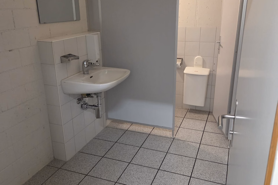Flexible commercial space in Thurgipark - ideal for your service offering, Zürcherstrasse, 8500 Frauenfeld, Thurgau, CH