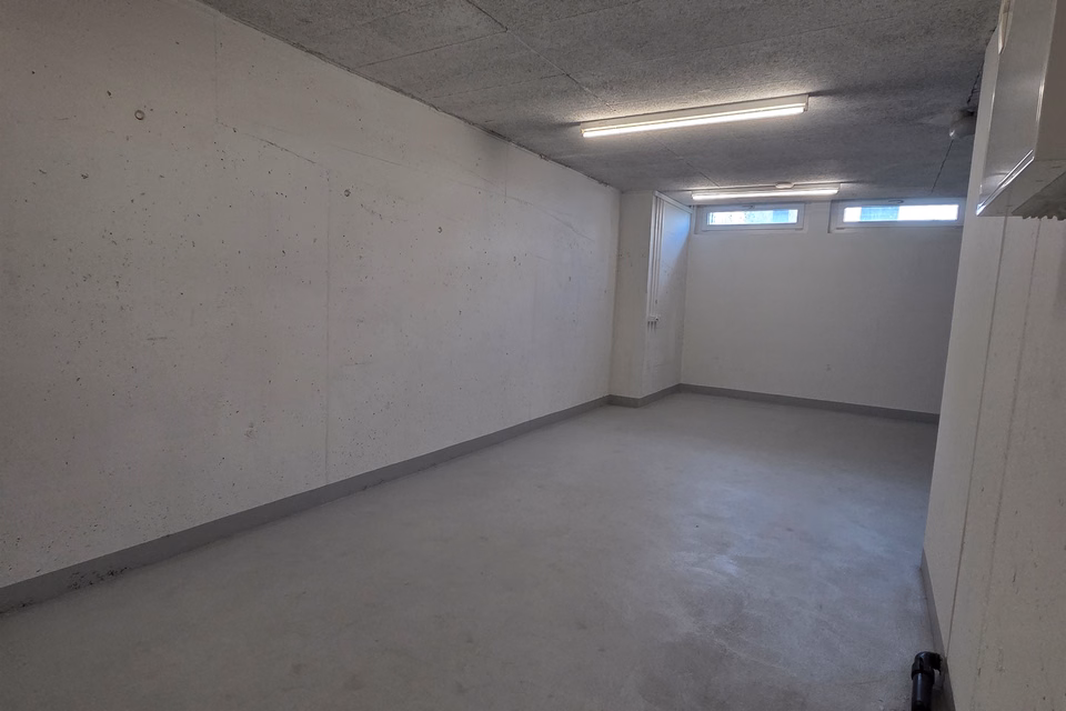More space for your freedom!, Hochstrasse, 8330 Pfäffikon ZH, Zurich, CH