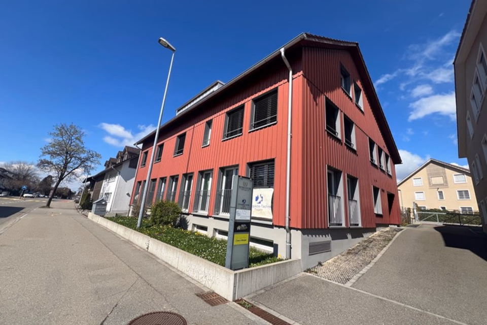 More space for your freedom!, Hochstrasse, 8330 Pfäffikon ZH, Zurich, CH