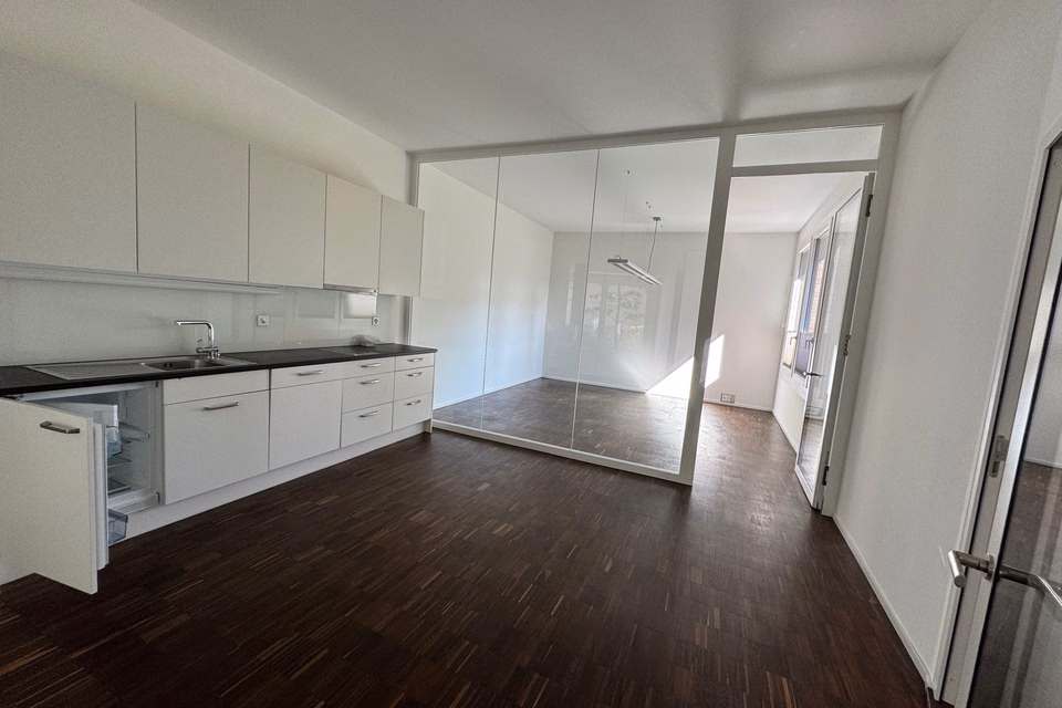 Attractive commercial space in a central location in Basel – 165 m² available immediately, Neuhausstrasse, 4057 Basel, Basel-City, CH
