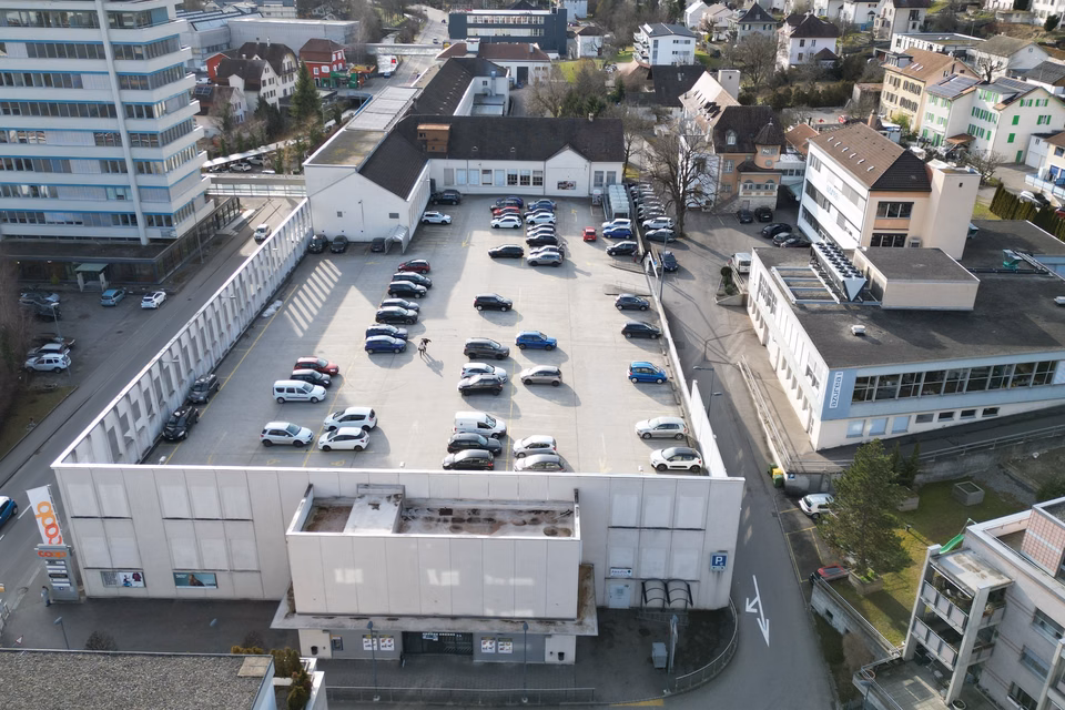Your future commercial space in Moutier, Industrielle, 2740 Moutier, BE, CH