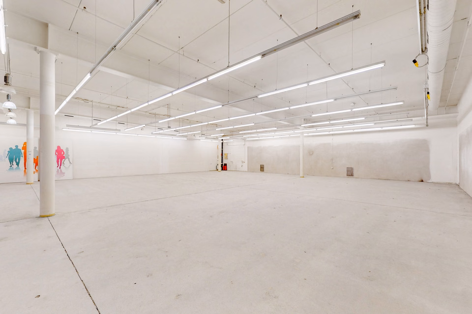 Your future commercial space in Moutier, Industrielle, 2740 Moutier, BE, CH