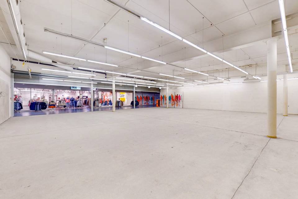 Your future commercial space in Moutier, Industrielle, 2740 Moutier, BE, CH
