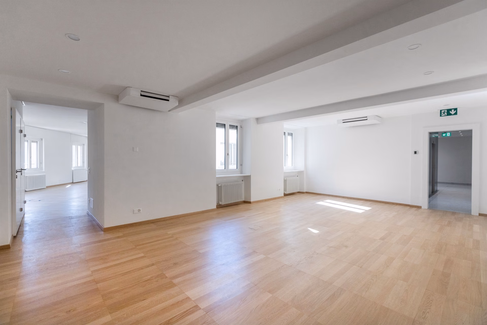 The perfect address for your business, Via Nassa, 6900 Lugano, Ticino, CH