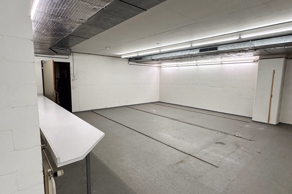 Storage space in the 2nd basement level for rent near Schaffhauserplatz, Schaffhauserstrasse, 8006 Zürich, Zurich, CH