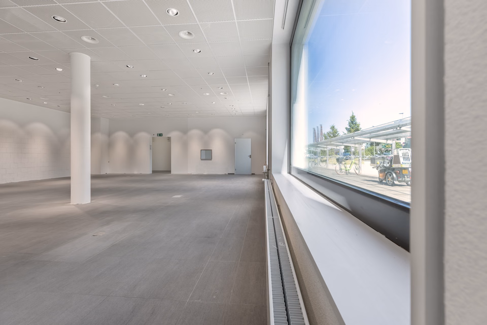 Highly attractive medical practice premises in a central location, Neue Aarburgerstrasse, 4852 Rothrist, Aargau, CH