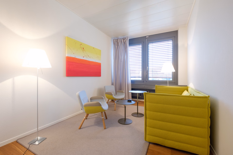 Office and commercial premises in a tax-advantaged location near the airport, Cherstrasse, 8152 Glattbrugg, Zurich, CH