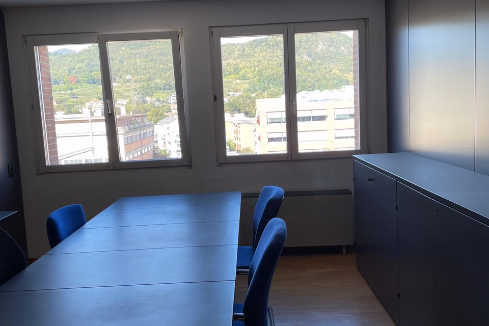 Comfortable offices ideal for your business, Via S. Franscini, 6850 Mendrisio, Ticino, CH