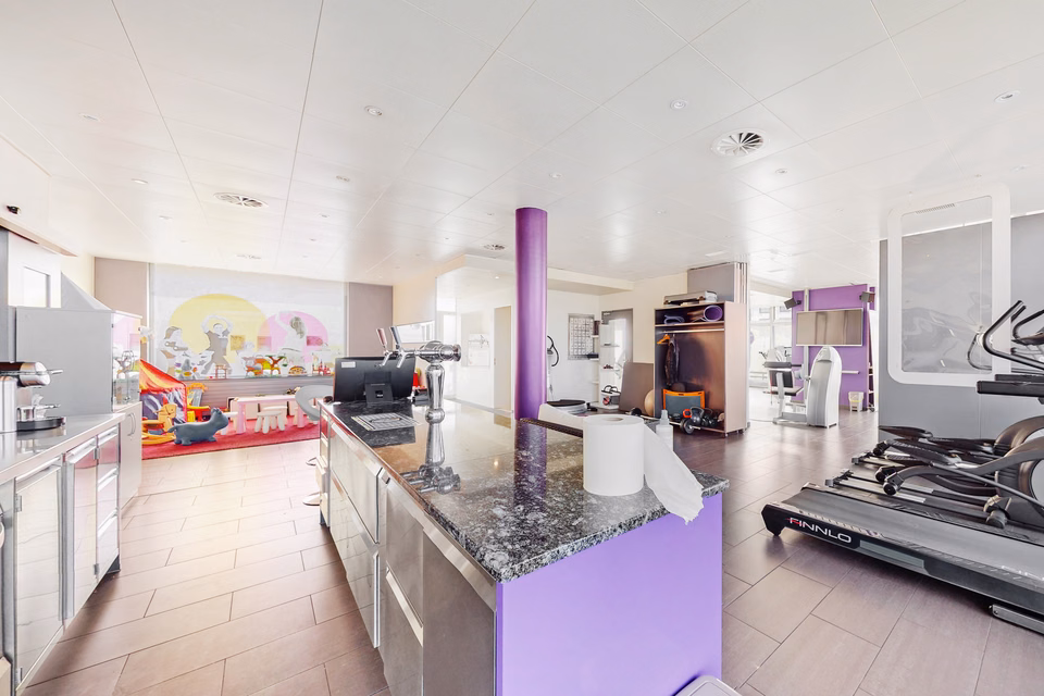 236m² - Versatile commercial premises - fixed-term until early 2027, Marktstrasse, 4512 Bellach, Solothurn, CH