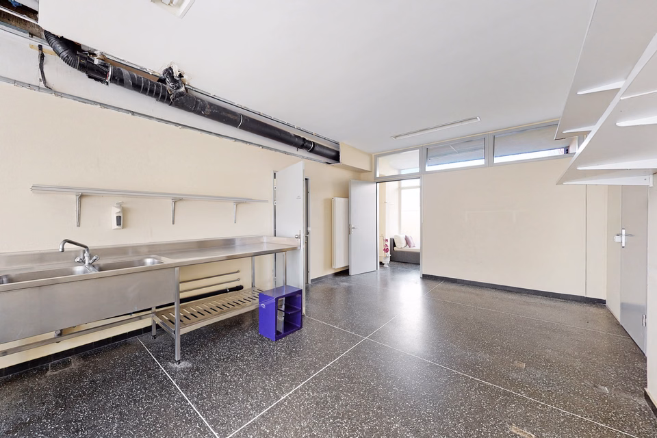 236m² - Versatile commercial premises - fixed-term until early 2027, Marktstrasse, 4512 Bellach, Solothurn, CH