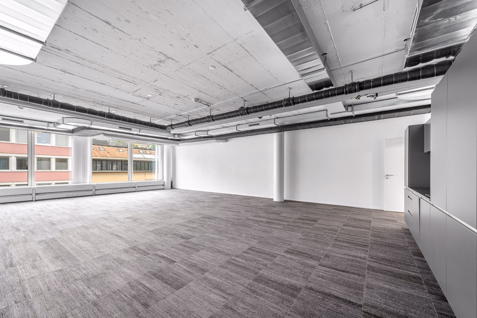 Renovated office space directly at Baden train station, Bahnhofplatz, 5400 Baden, Aargau, CH