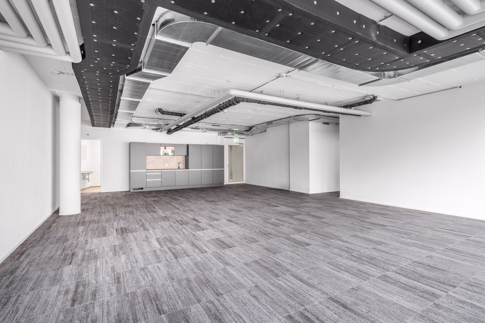 Renovated office space directly at Baden train station, Bahnhofplatz, 5400 Baden, Aargau, CH