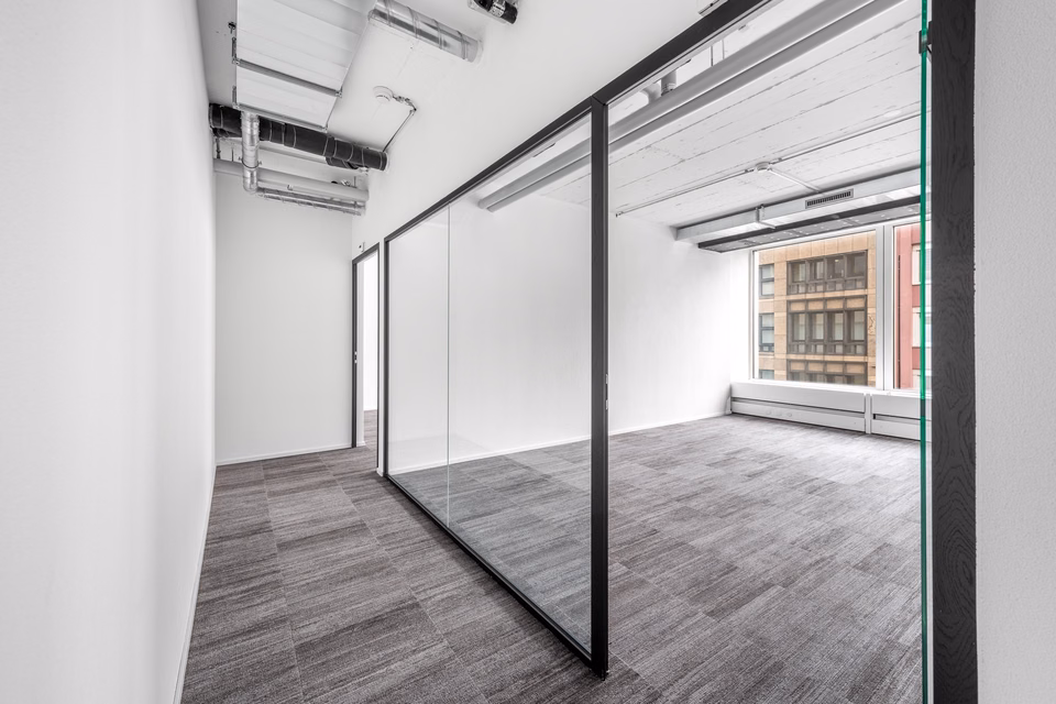 Renovated office space directly at Baden train station, Bahnhofplatz, 5400 Baden, Aargau, CH