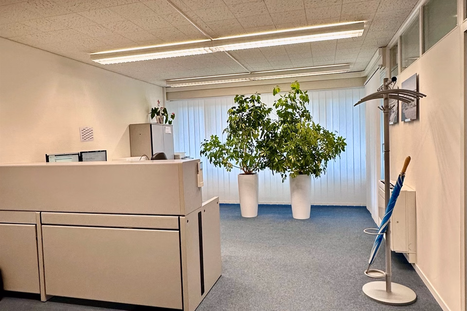 Commercial space for rent in central location in Zug - fixed-term until 30.11.2028, Chamerstrasse 12 A, 6300 Zug, Zug, CH