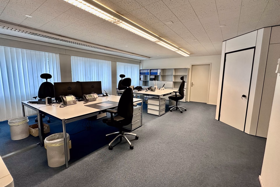 Commercial space for rent in central location in Zug - fixed-term until 30.11.2028, Chamerstrasse 12 A, 6300 Zug, Zug, CH