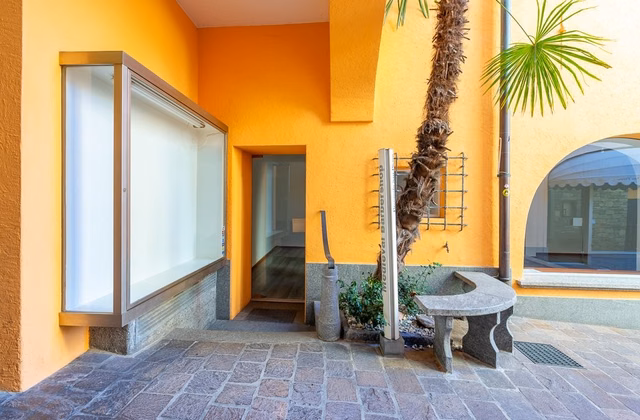 Commercial premises for rent in the heart of Ascona