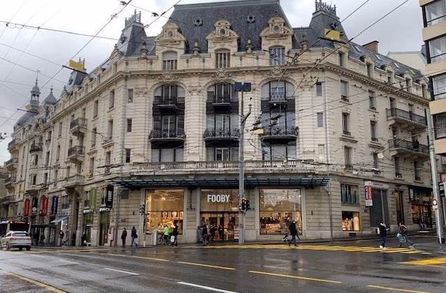 Retail unit in the city centre!