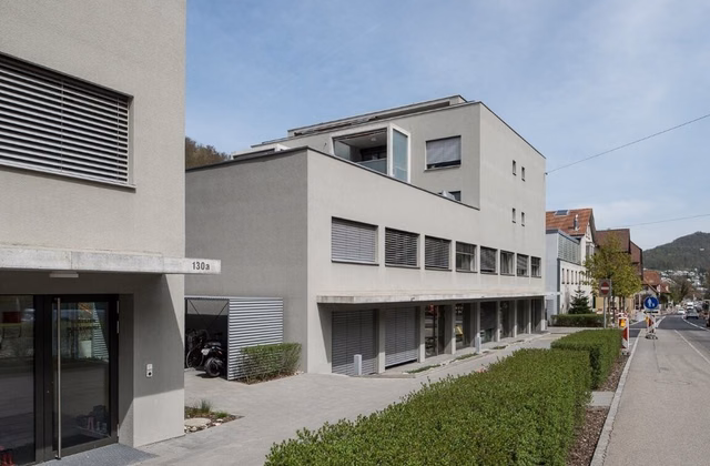 478 m2 commercial space / Your new business address!