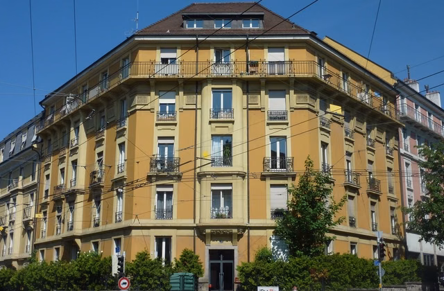 *EXCLUSIVE OFFER* FIRST MONTH'S RENT FREE !