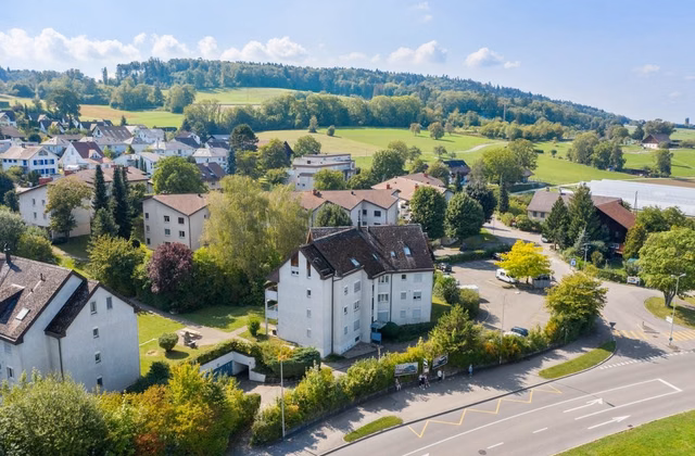 Motorcycle parking space for rent in Regensdorf!
