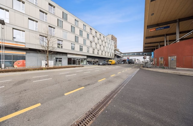 Commercial space near Zollikofen train station