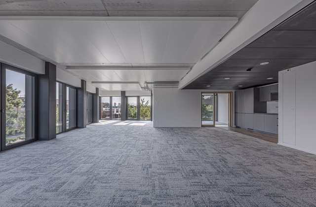 Ready to work - Work in the Ceres Tower